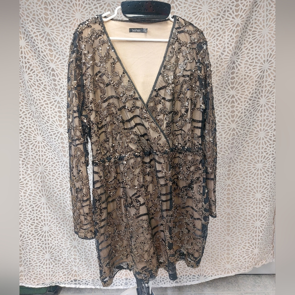 BOOHOO 16 black party dress